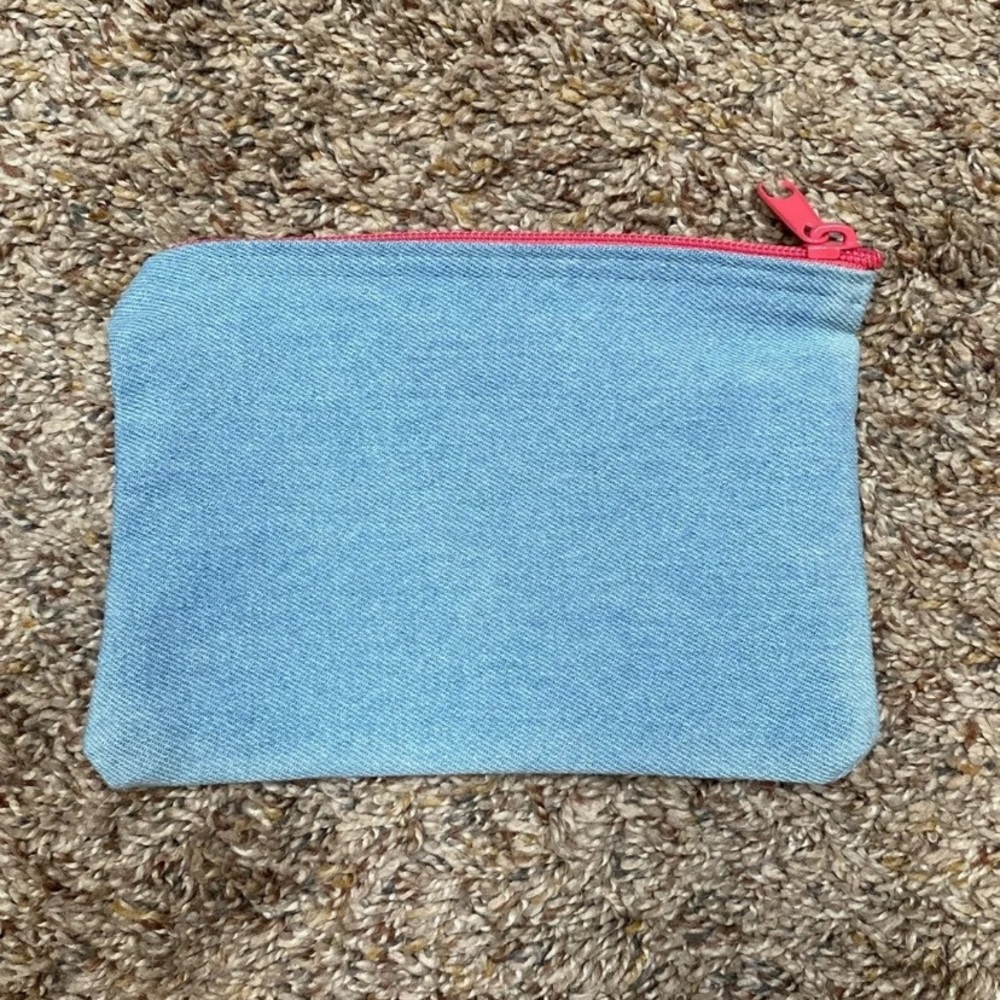 Cosmetic bag bundle - Picture 9 of 12